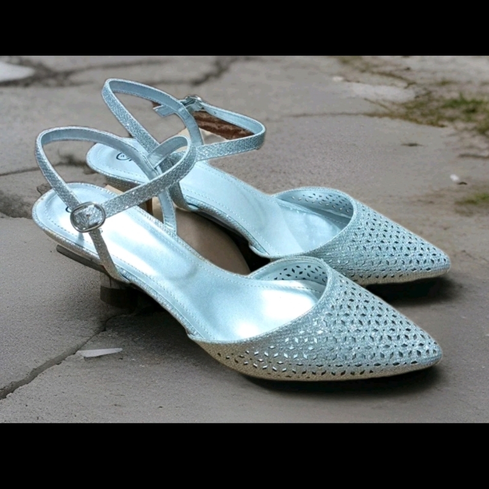 It's Ok Women's Silver Pointy Toe Straps Pump Size:12M